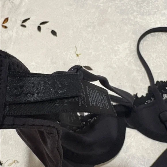 SKIMS FITS EVERYBODY LACE UNLINED SCOOP BRA - Picture 4 of 7